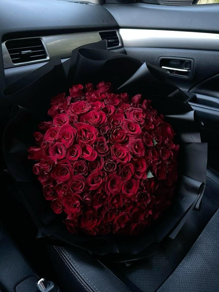 Corporate meeting room with carefully timed floral arrangements that maintain elegance throughout business hours